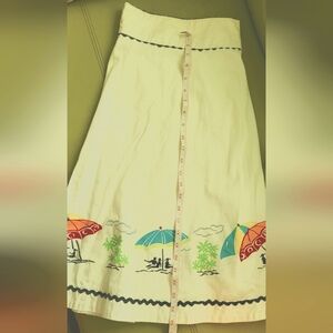 Liz Claiborne White Beachy Skirt 16